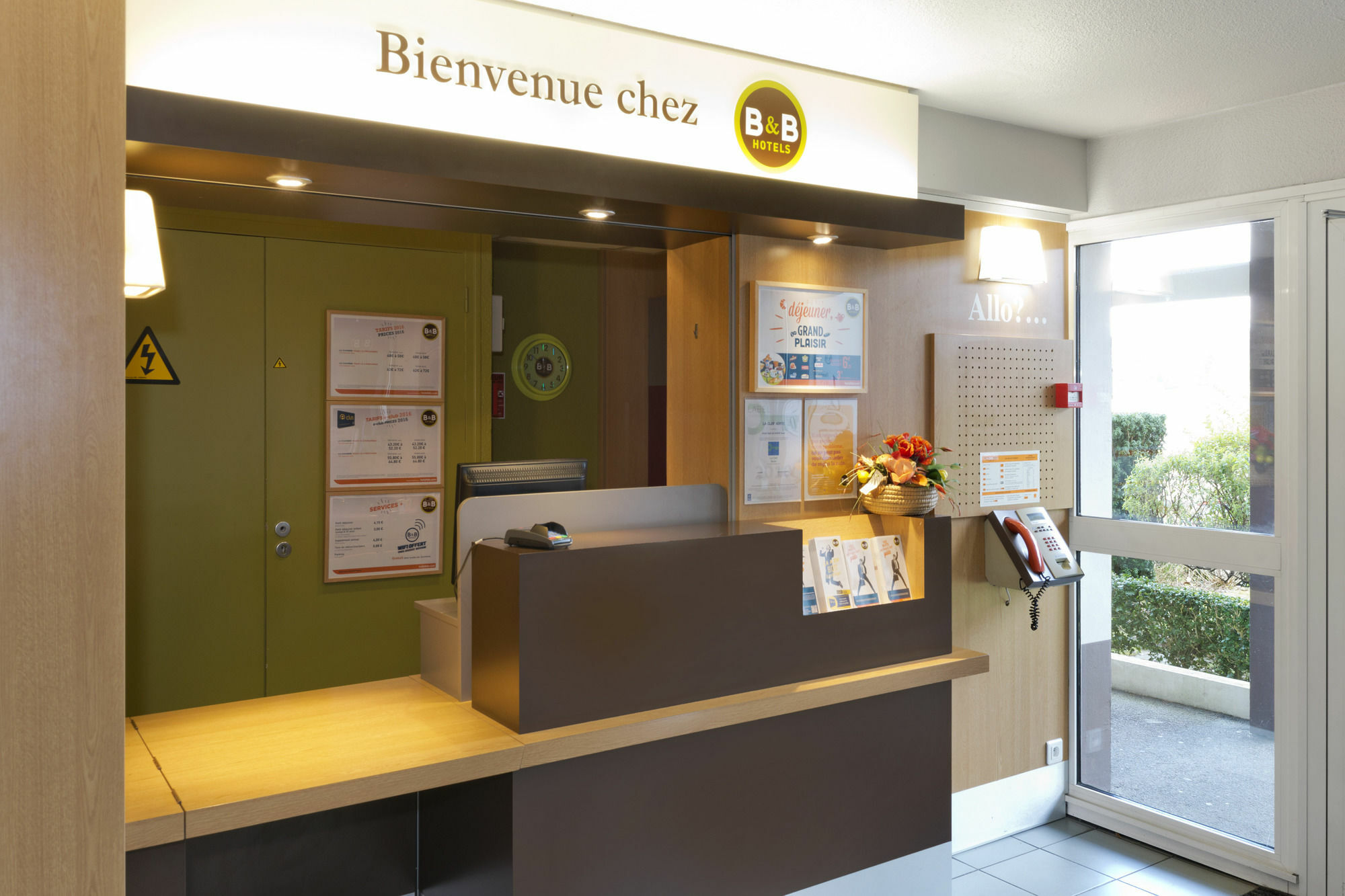 B&B Hotel Quimper Nord Douarnenez Exterior photo